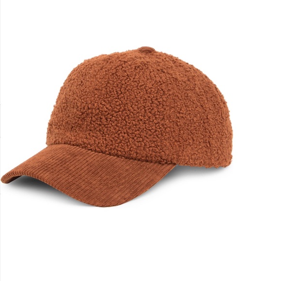 Warm fall / spring cap hat. Color :Rust - Picture 1 of 3